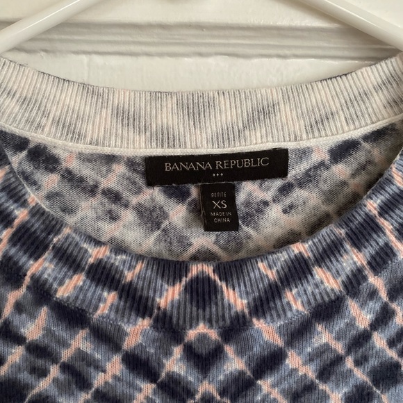 Banana Republic Factory Snakeprint Sweater - Picture 1 of 3